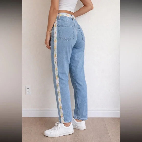 Tory Burch High Waisted Stretch Jeans Embroidered Floral Side Stripe Sz 30